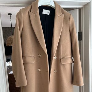 Elegant & tailored women's wool - Gaby Coat by Sandro